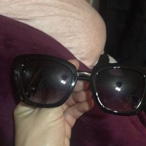 Juicy Couture Sunglasses NWOT